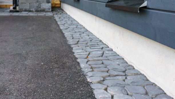 Best Residential Driveway Paver Services  in Clarendon Hls, IL